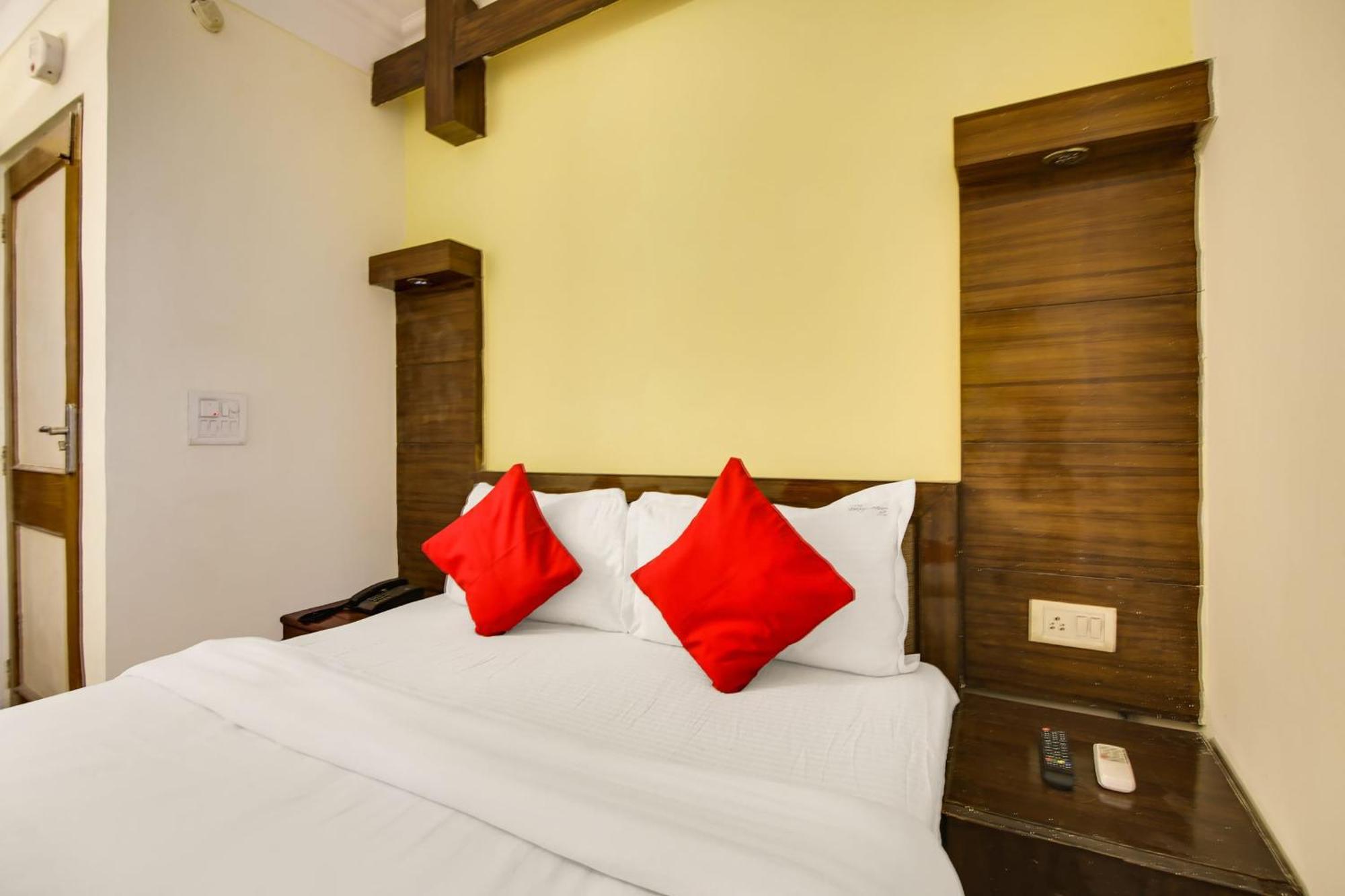 Hotel O Sunshine Palace دلهي المظهر الخارجي الصورة