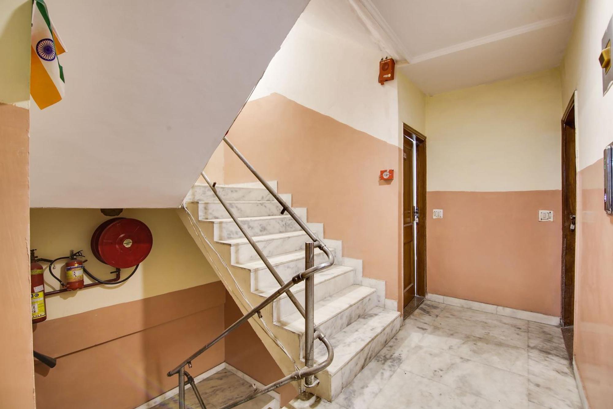 Hotel O Sunshine Palace دلهي المظهر الخارجي الصورة